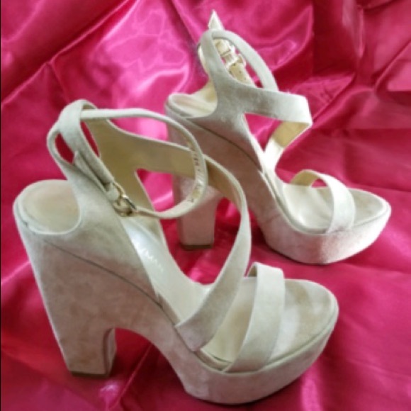 Stuart Weitzman heels - Picture 2 of 2
